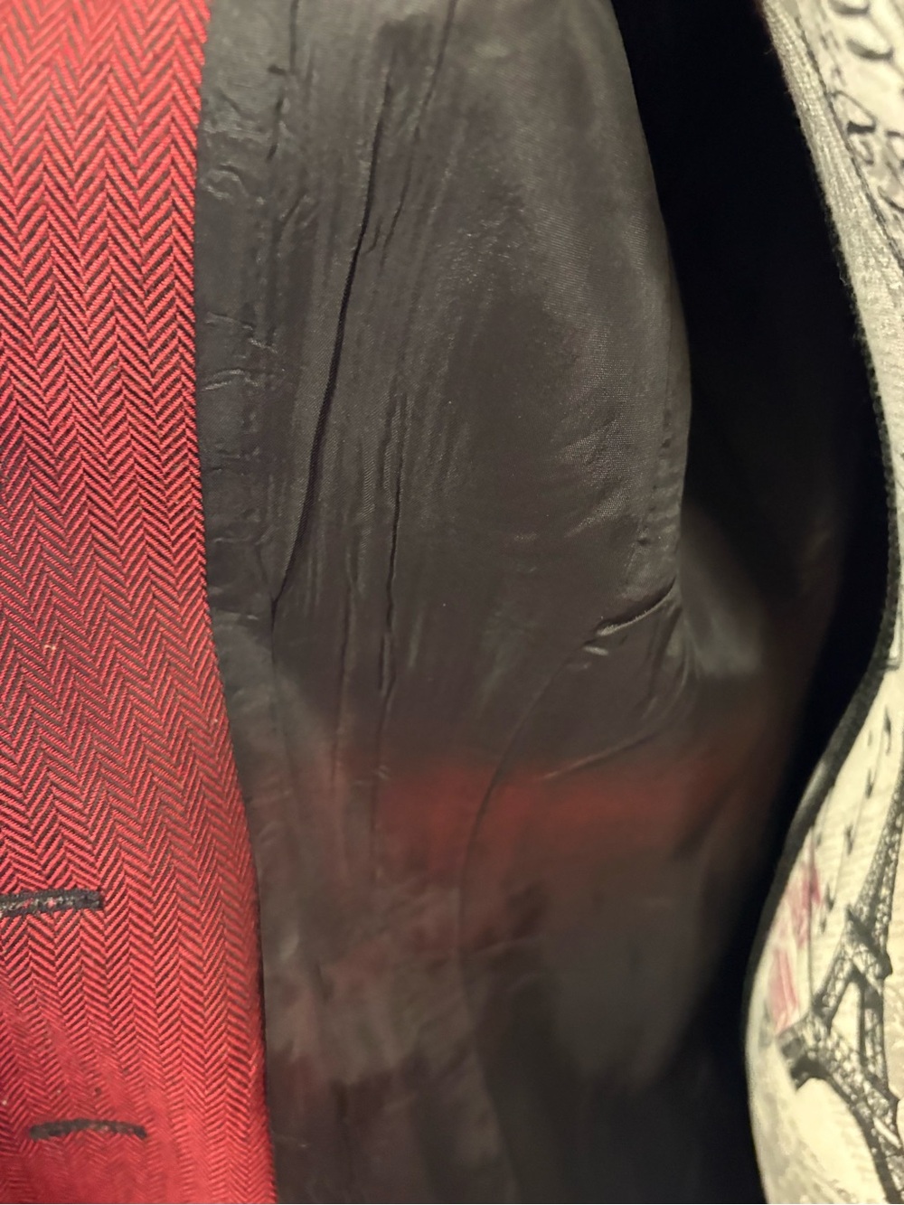 Vintage CHAUS Burgundy Herringbone Blazer Jacket with Black Velvet Accents - Picture 7 of 10